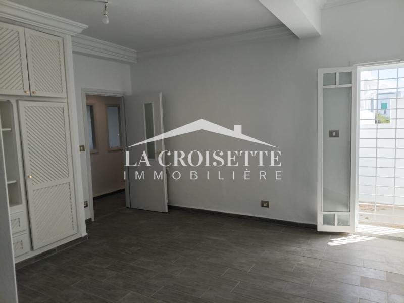 Appartement S+3 à La Marsa